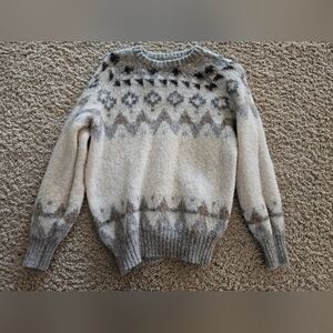 Hilda Ltd - Cozy Patterned Sweater - Ladies Large - 100% Pure Icelandic Wool